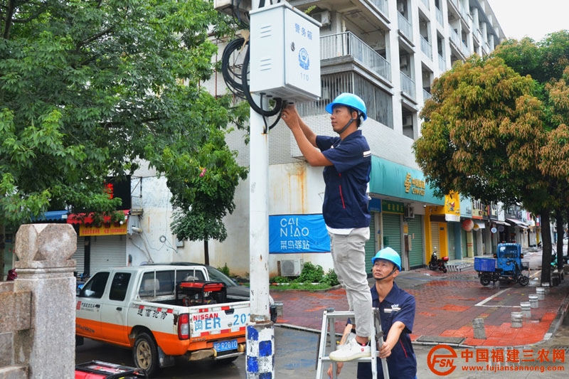福建:中国电信顶风冒雨迎战&ldquo;卢碧&rdquo;